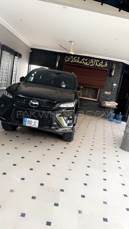 Toyota Fortuner 2024 for Sale in Rahim Yar Khan Image-1