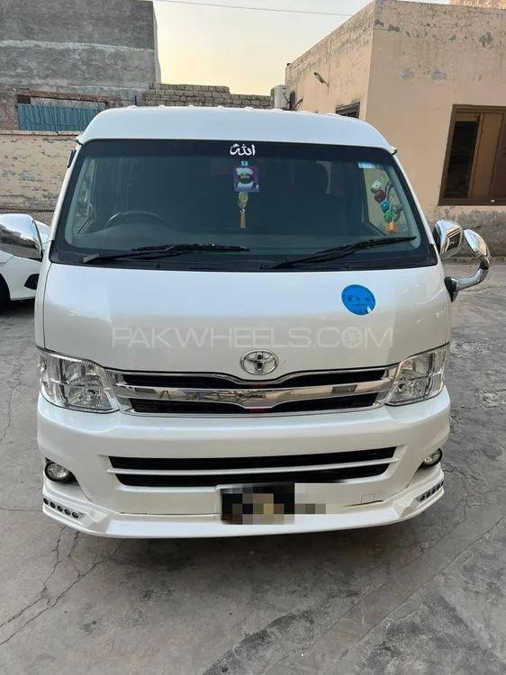 Toyota Hiace 2012 for sale in Dinga