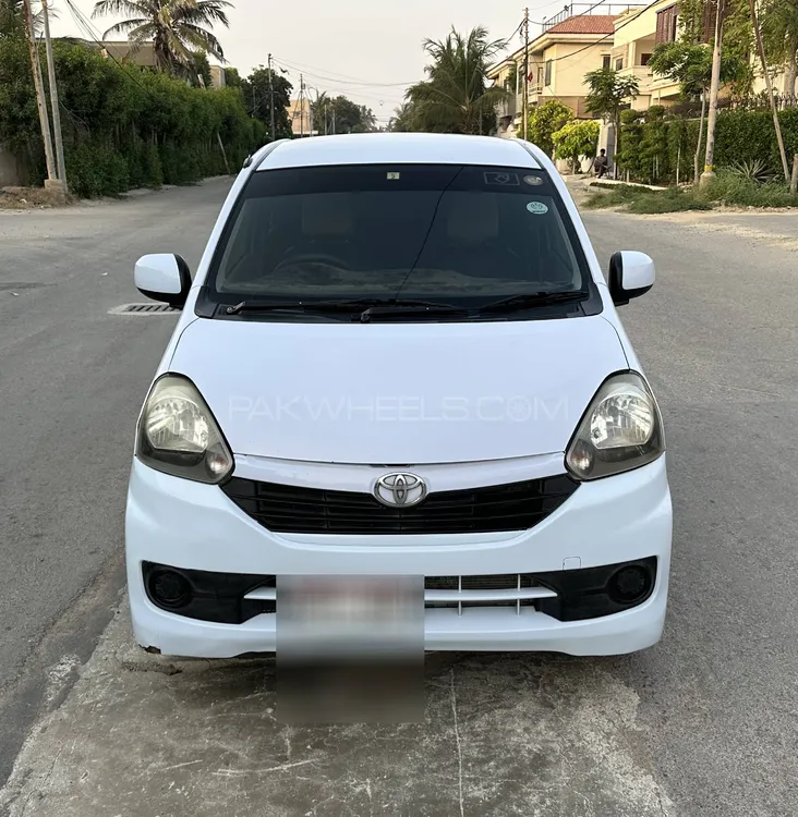Toyota Pixis Space 2015 for Sale in Karachi Image-1