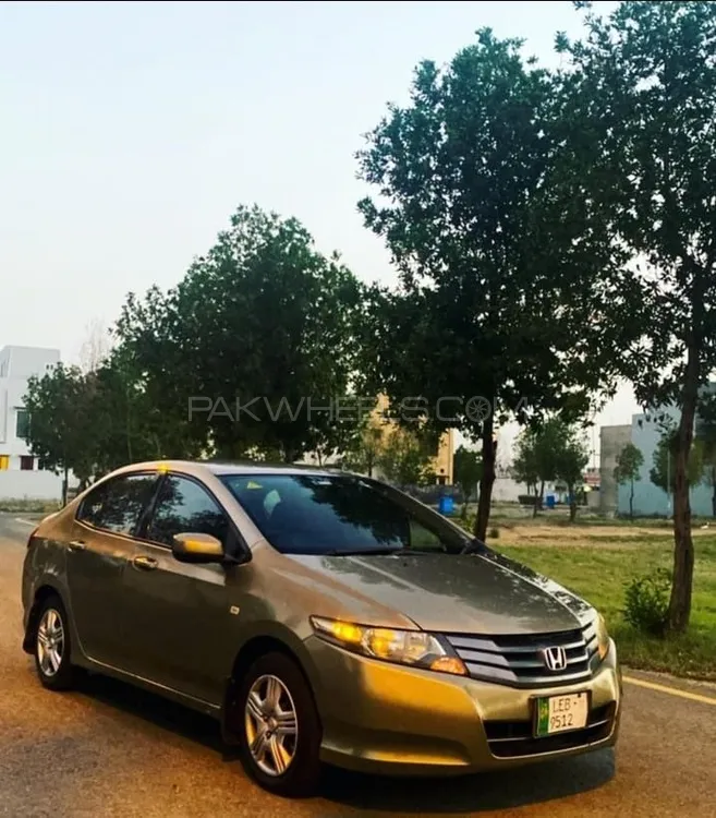 Honda City 2011 for Sale in Lahore Image-1