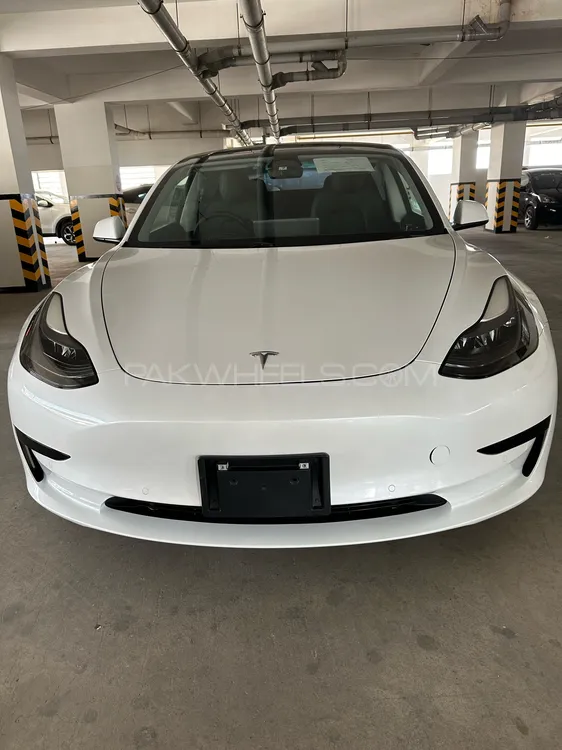 Tesla Model 3 2021 for Sale in Karachi Image-1