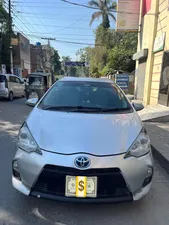 Toyota Aqua G 2012 for Sale