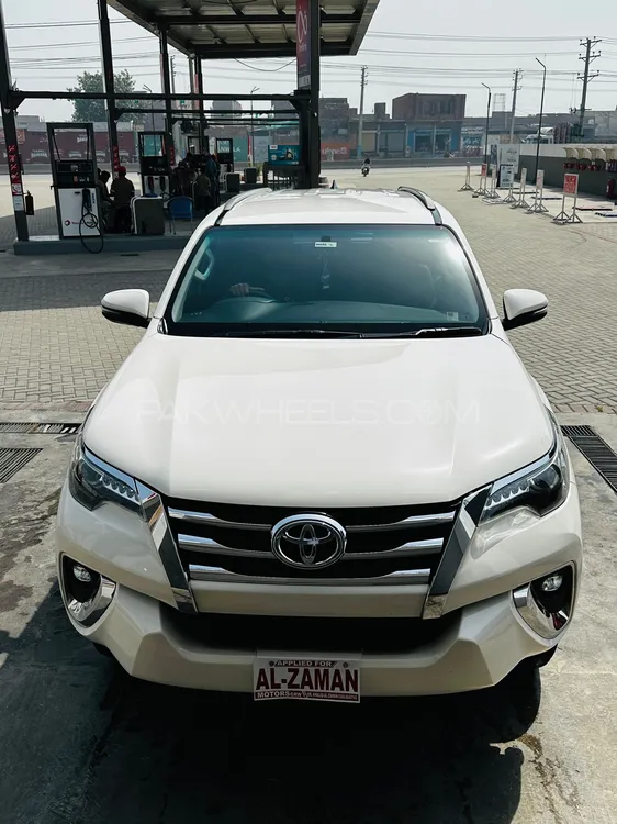 Toyota Fortuner 2019 for Sale in Gujranwala Image-1