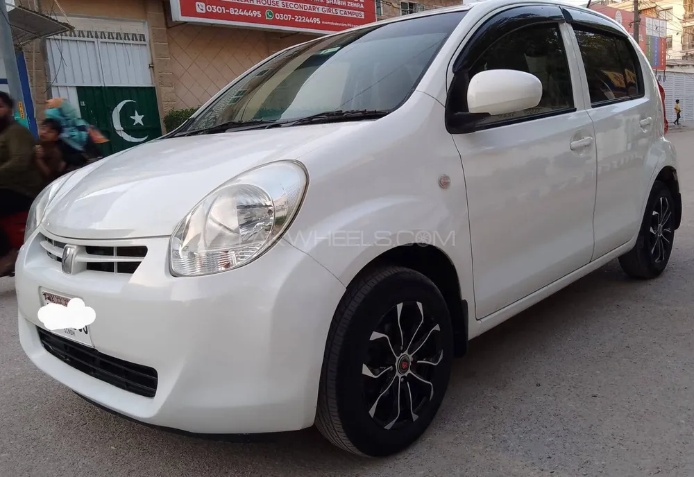 Toyota Passo 2013 for sale in Karachi
