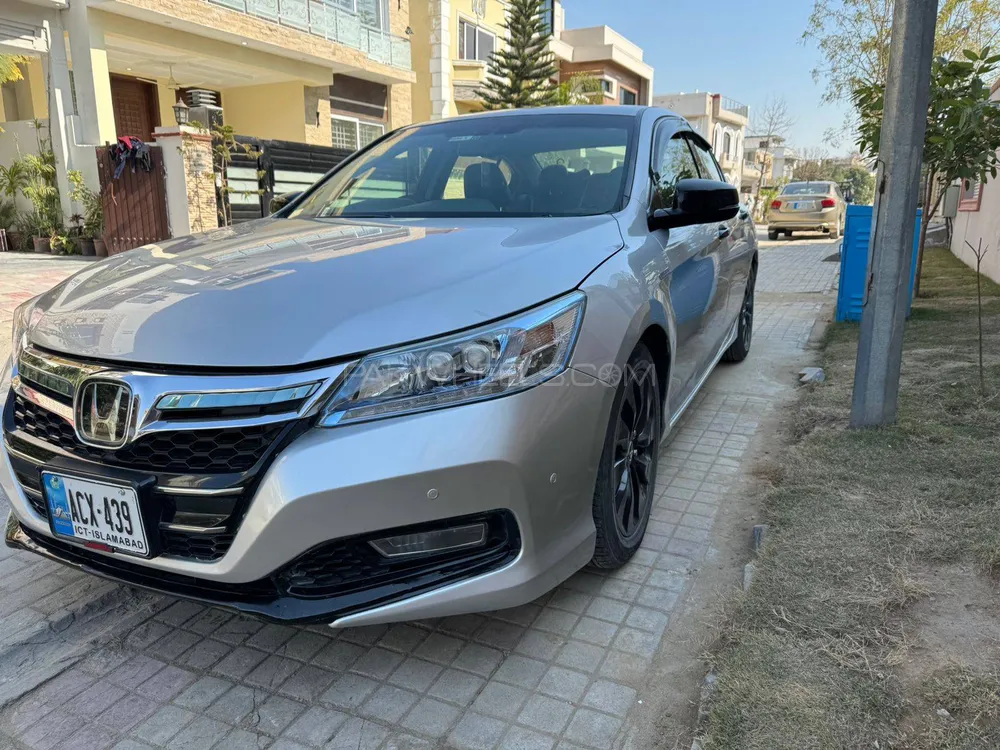 Honda Accord 2013 for Sale in Islamabad Image-1