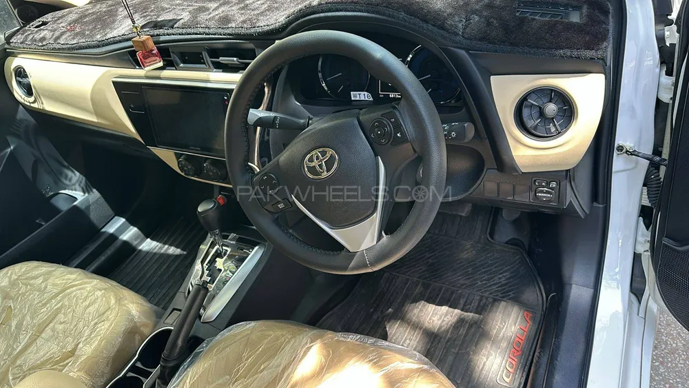 Toyota Corolla 2023 for Sale in Lahore Image-1