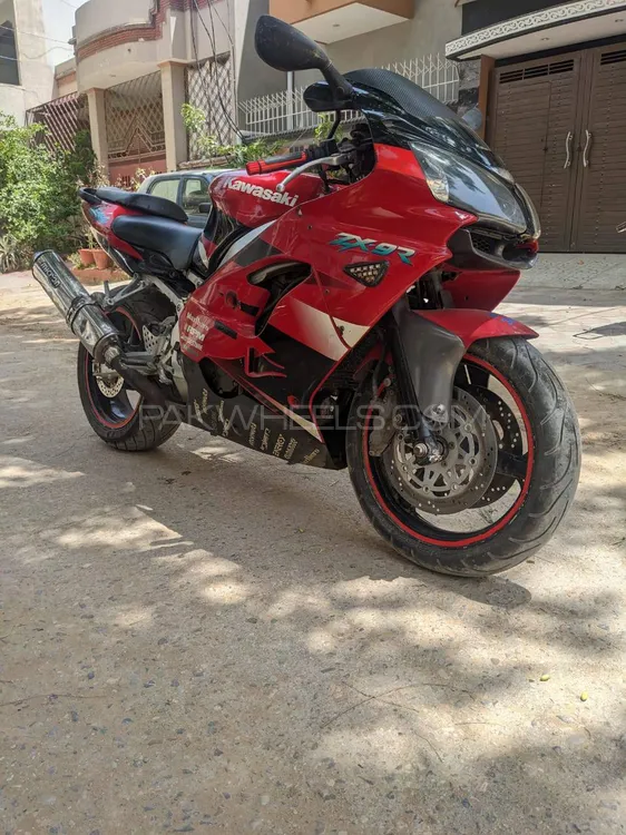 Used Kawasaki Ninja ZX-10R 2004 Bike for sale in Karachi