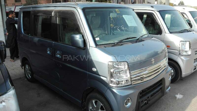 Suzuki Every Wagon 2013 for Sale in Karachi Image-1