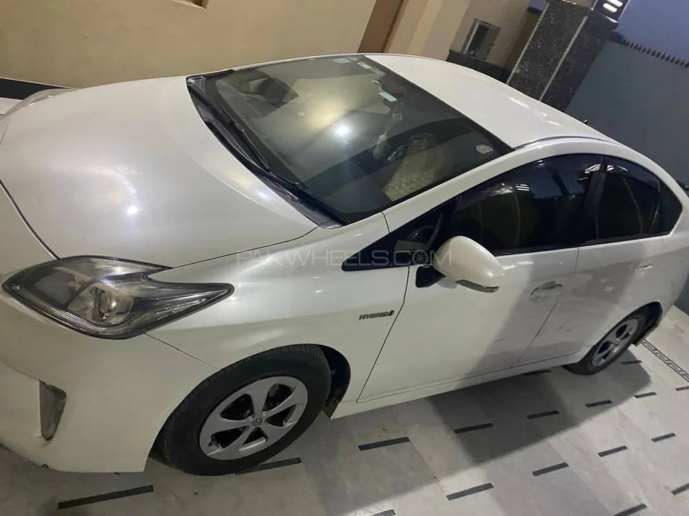 Toyota Prius 2014 for sale in Mardan