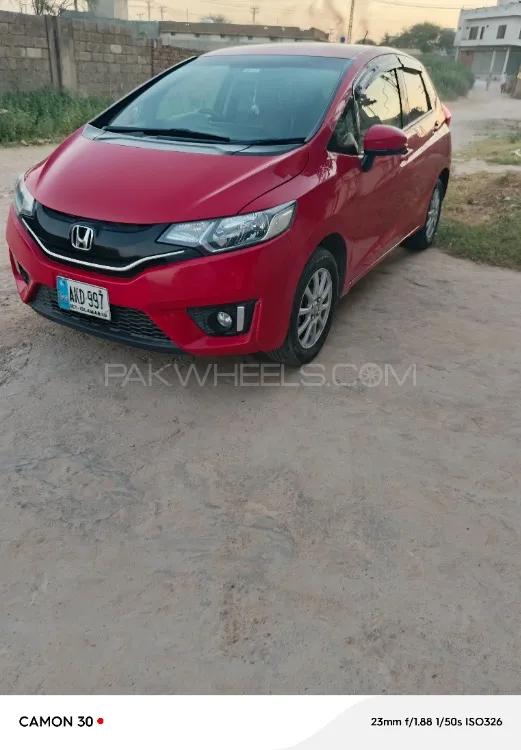 Honda Fit 2015 for Sale in Rawalpindi Image-1