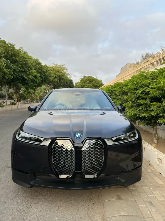 BMW iX 2024 for Sale in Karachi Image-1