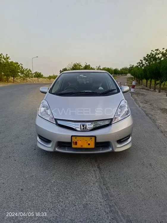 Honda Fit 2012 for Sale in Sadiqabad Image-1