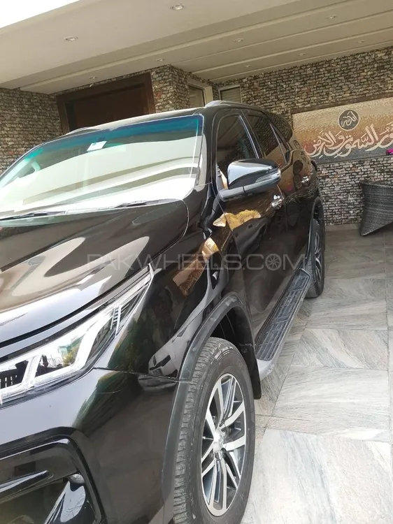 Toyota Fortuner 2020 for sale in Lahore