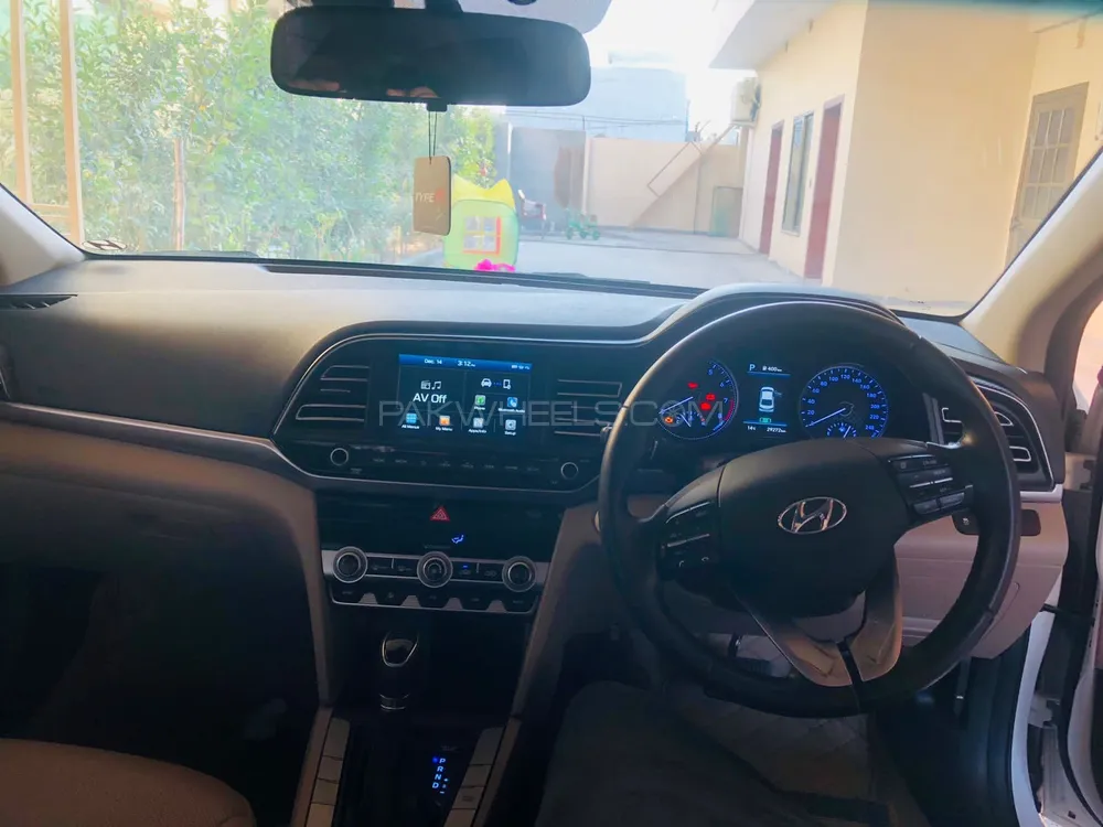 Hyundai Elantra 2022 for sale in Faisalabad