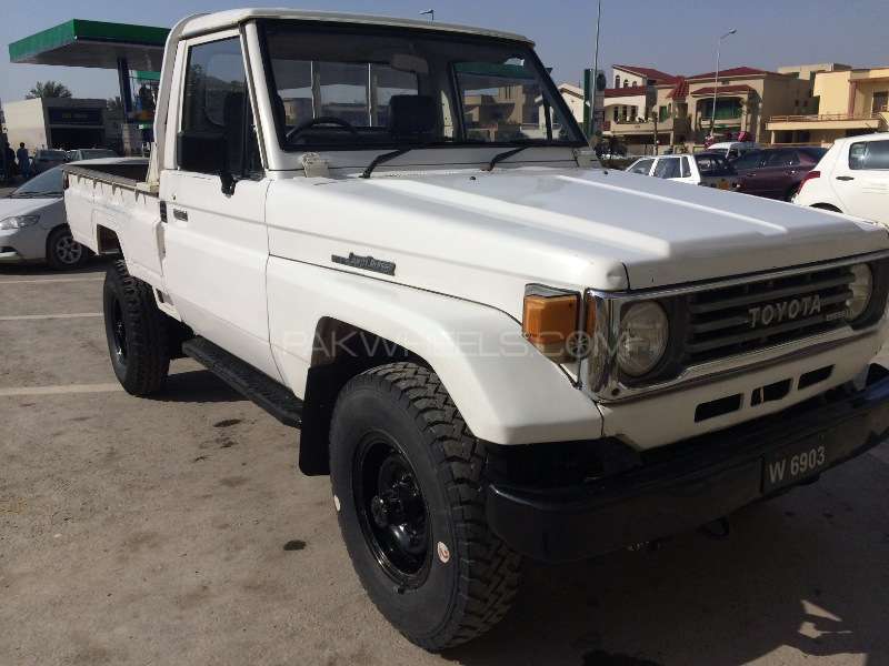 Toyota Pickup For Sale In Pakistan
