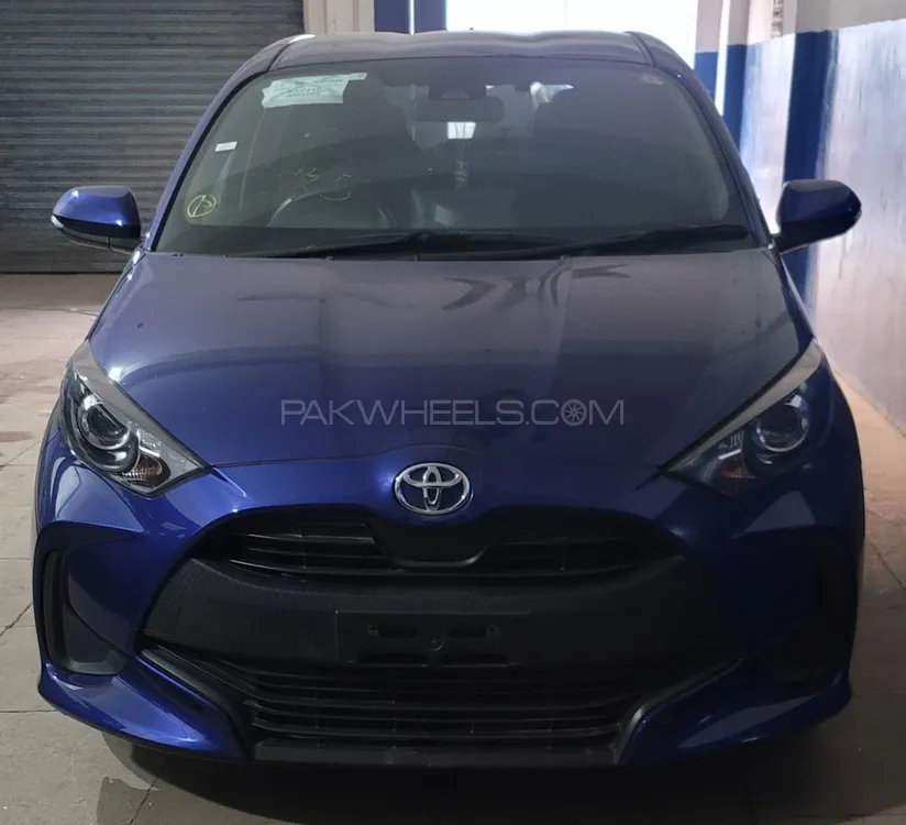 Toyota Yaris Hatchback 2019 for Sale in Lahore Image-1