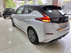 NISSAN LEAF FULLY ELECTRIC 
MODEL 2021
4.5 GRADE 
33K MILEAGE 
ALMOST 300 KM DRIVEN ON SINGLE CHARGE
FOR MORE DETAILS PLEASE CONTACT