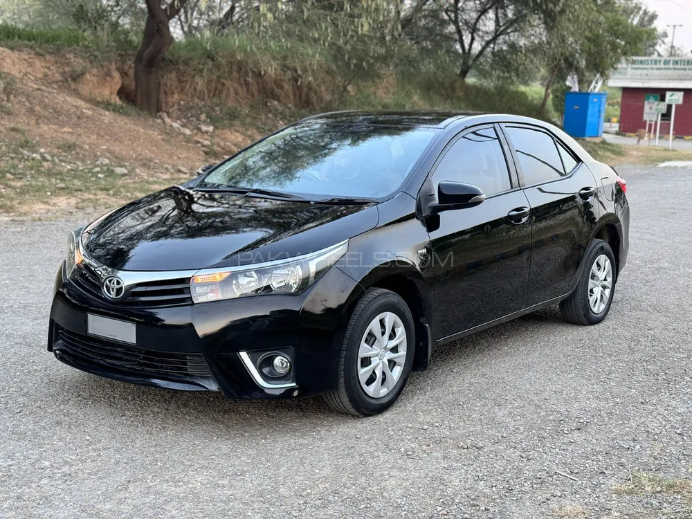 Toyota Corolla 2015 for sale in Bhakkar