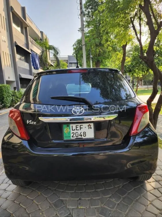 Toyota Vitz 2011 for sale in Lahore