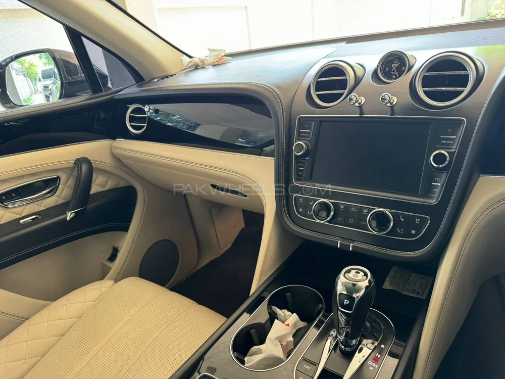 Bentley Continental Gt 2019 for sale in Islamabad