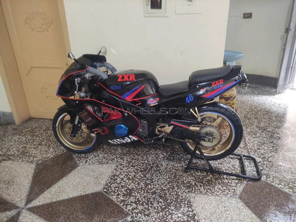 Used Kawasaki Ninja 400 1999 Bike for sale in Sarai alamgir