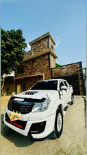 Toyota Hilux D-4D Automatic 2012 for Sale