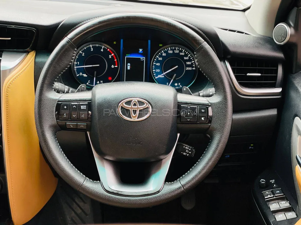 Toyota Fortuner 2022 for sale in Gujranwala