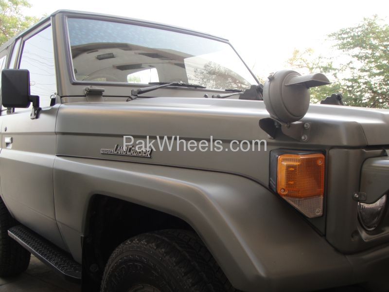 Toyota Land Cruiser 1987 for Sale in Karachi Image-1