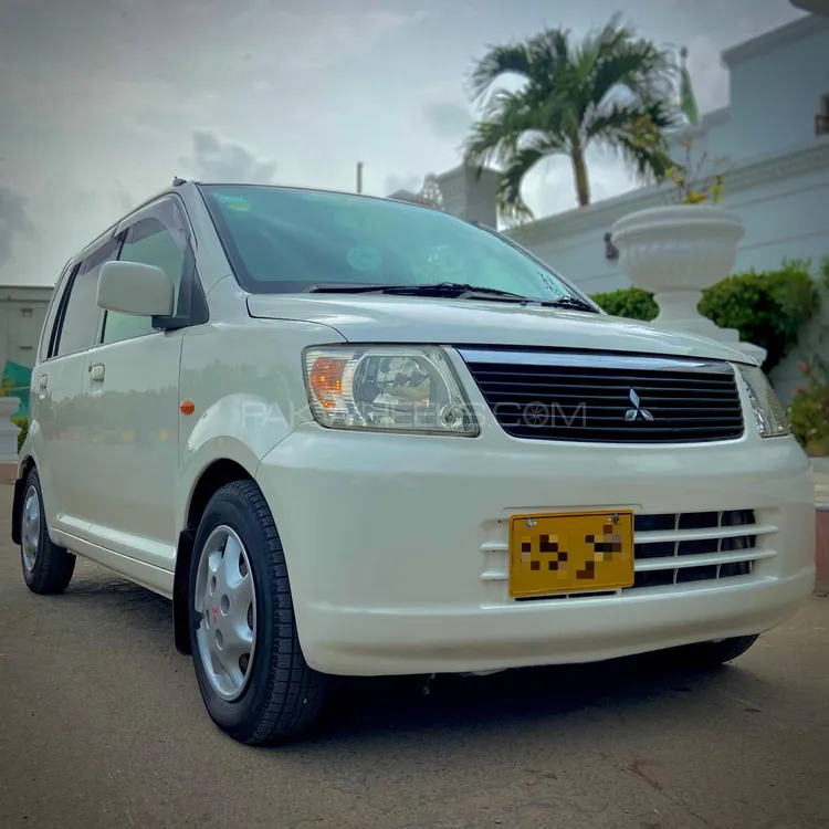 Mitsubishi Ek Wagon 2006 for Sale in Karachi Mitsubishi Ek Wagon 2006 for Sale in Karachi Image-4