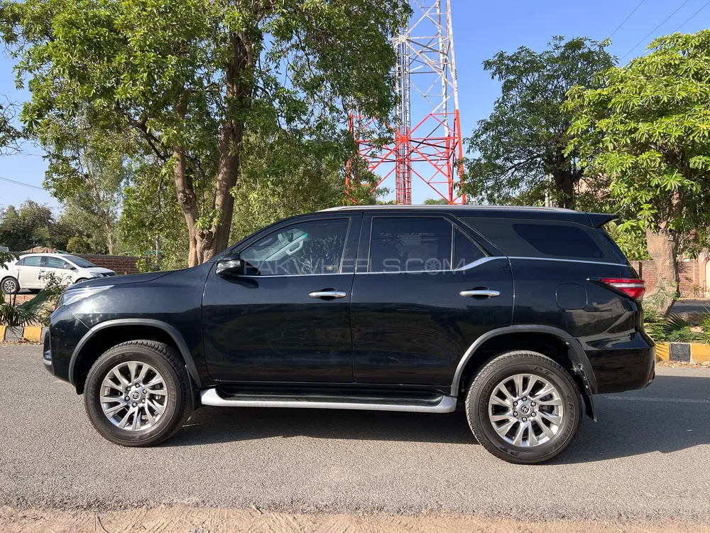 Toyota Fortuner 2021 for sale in Lahore