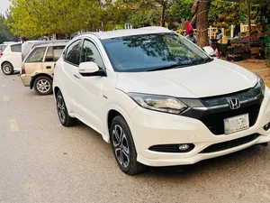 Honda Vezel Hybrid Z Style Edition 2015 for Sale