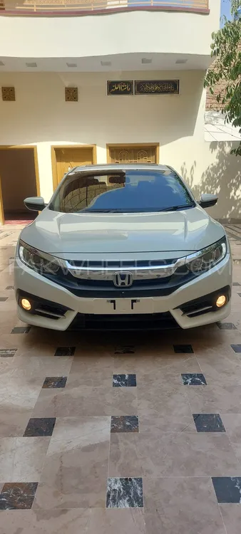 Honda Civic 2018 for Sale in D.G.Khan Image-1