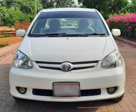 Toyota Platz F 1.0 2004 for Sale