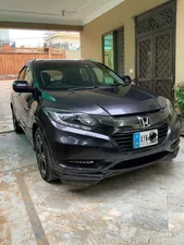 Honda Vezel Hybrid Z 2016 for Sale