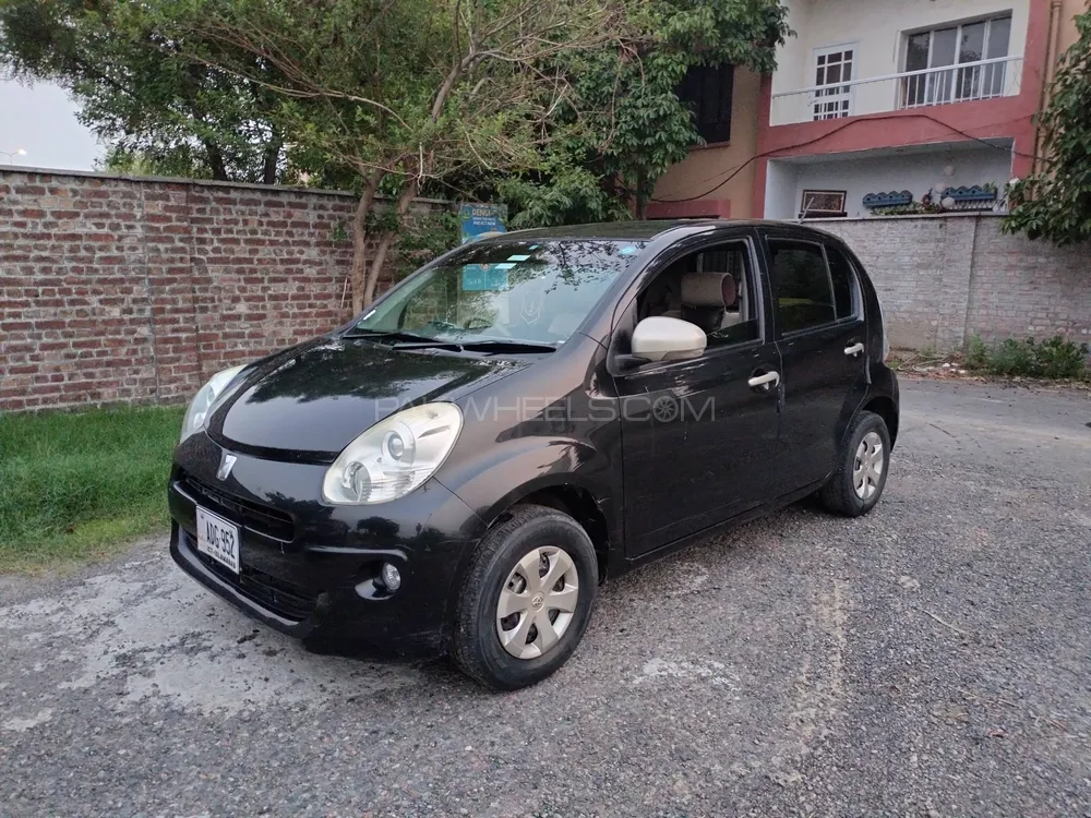 Toyota Passo 2012 for sale in Lahore