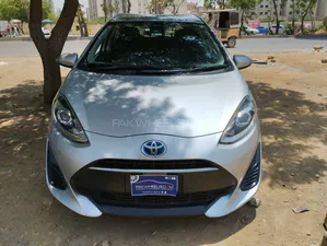 Toyota Aqua S 2018 for Sale