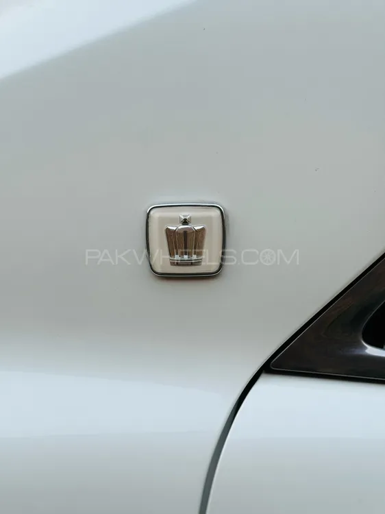 Toyota Crown 2013 for Sale in Faisalabad Toyota Crown 2013 for Sale in Faisalabad Image-7