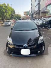 Toyota Prius G LED Edition 1.8 2014 for Sale