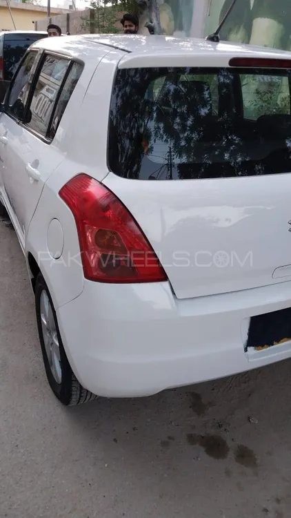 Suzuki Swift 2016 for sale in Karachi