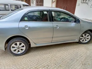 Toyota Corolla Altis SR Cruisetronic 1.8 2009 for Sale