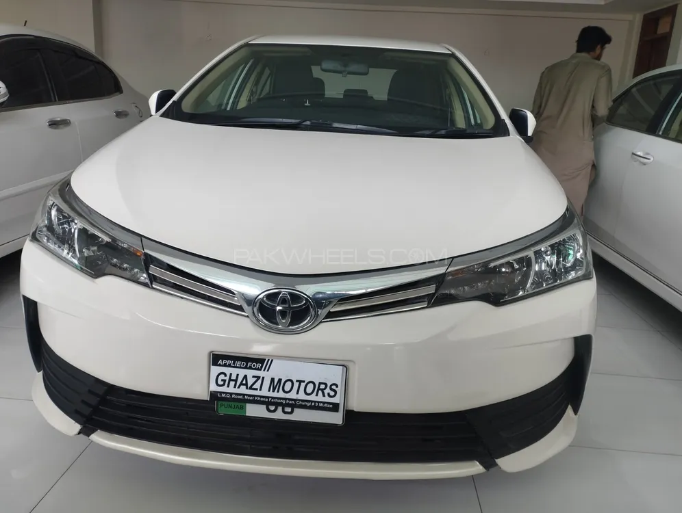 Toyota Corolla 2018 for Sale in Multan Image-1