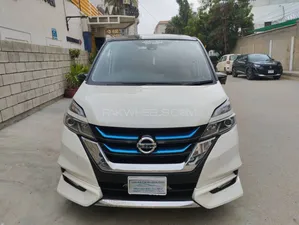 Nissan Serena 2018 for Sale