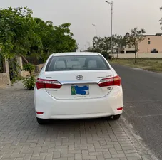 Toyota Corolla Altis CVT-i 1.8 2017 for Sale