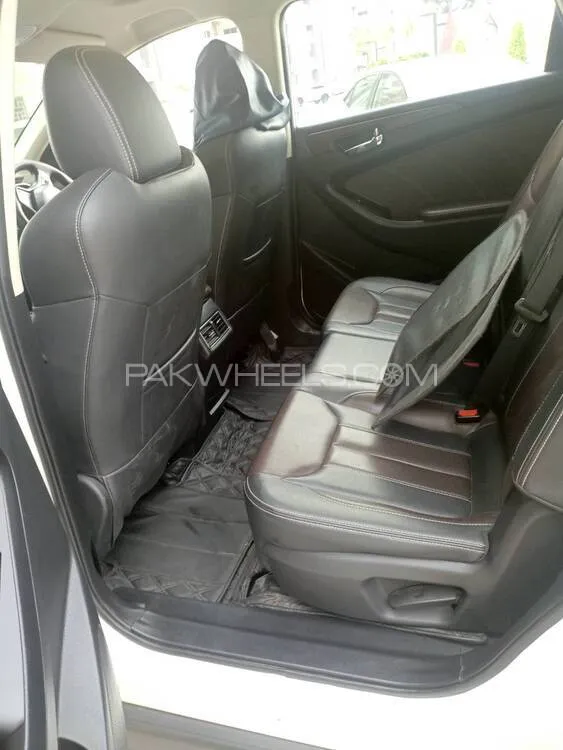 DFSK Glory 580 2021 for Sale in Lahore DFSK Glory 580 2021 for Sale in Lahore Image-10