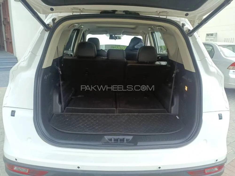 DFSK Glory 580 2021 for Sale in Lahore DFSK Glory 580 2021 for Sale in Lahore Image-7