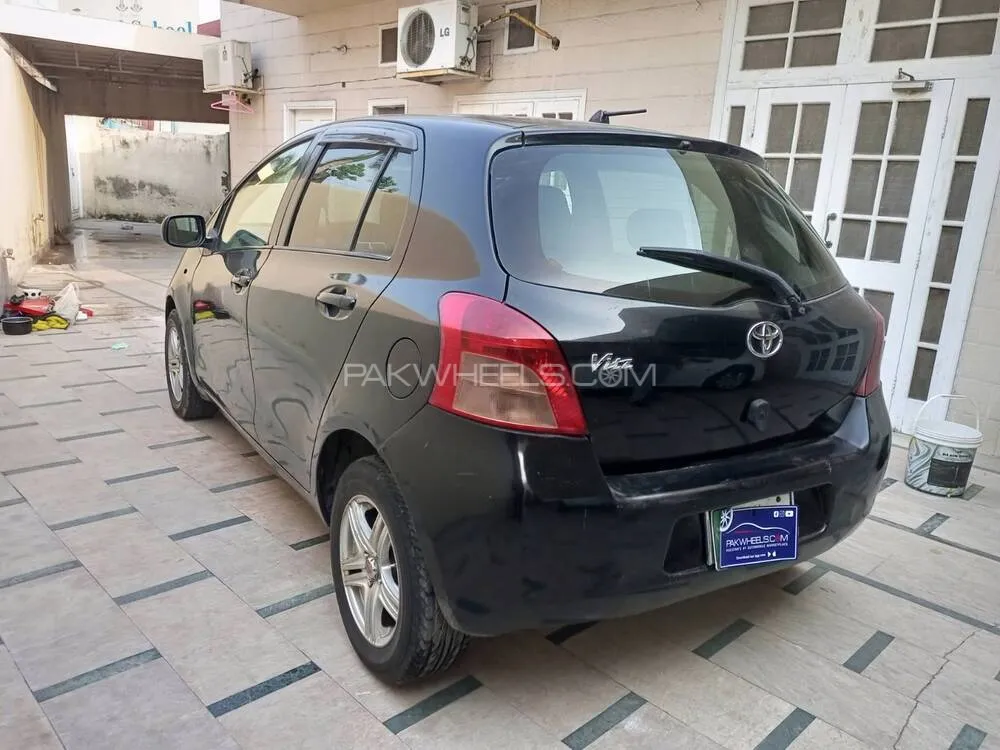 Toyota Vitz 2005 for Sale in Lahore Toyota Vitz 2005 for Sale in Lahore Image-5
