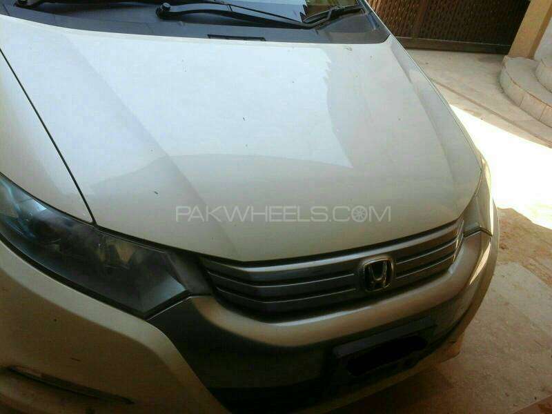 Honda Insight 2010 for Sale in Islamabad Image-1