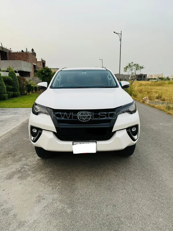 Toyota Fortuner 2018 for sale in Lahore