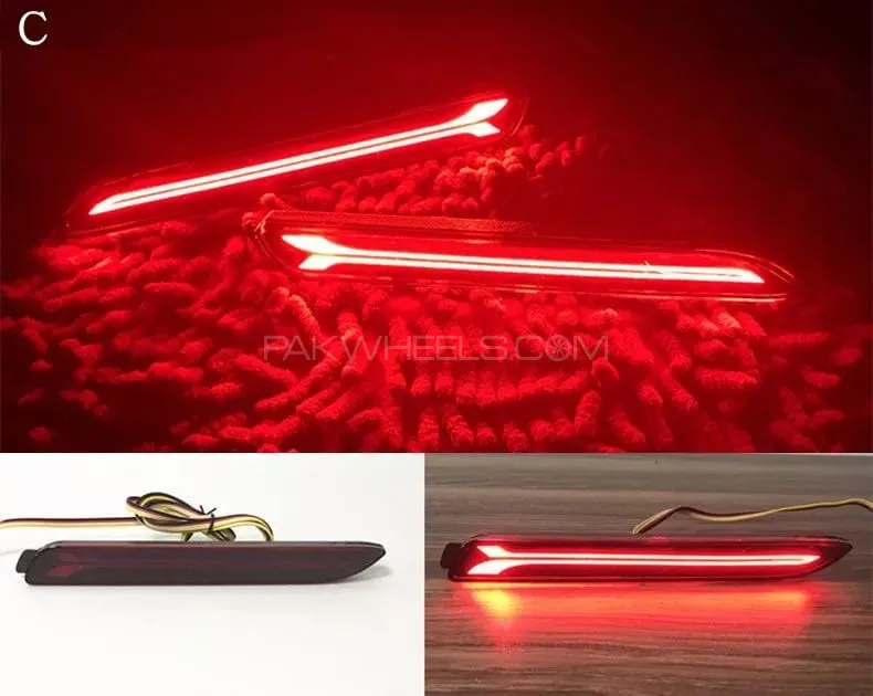 Corolla x Back Bumper Lights With Running  Function Image-1