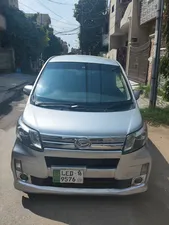 Daihatsu Move Custom G 2014 for Sale